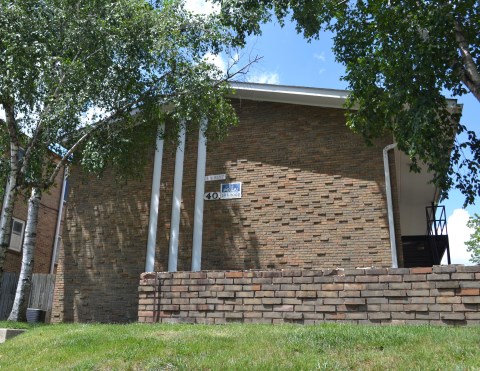 40 E Lane Ave