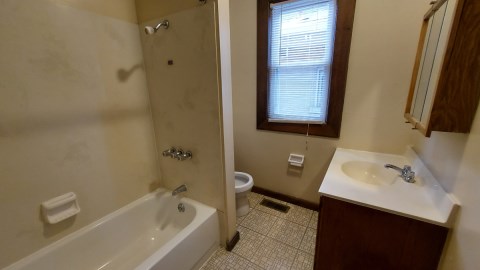 Bath 1
