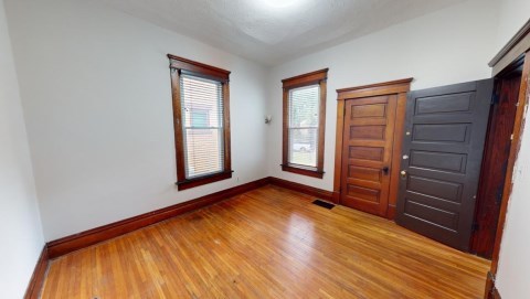 Bedrooms are spacious!  5 TOTAL!