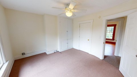 2.5 Bathrooms!