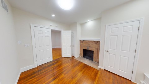 6 spacious bedrooms throughout this house!
