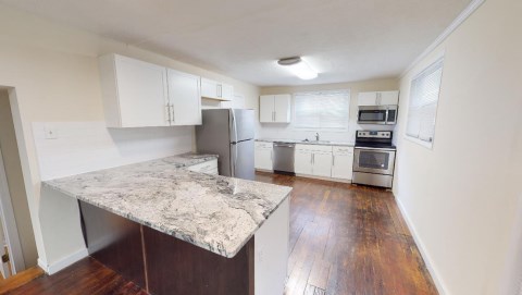 Newer granite counters / energy efficient stainless steel appliances / cabinets and more!