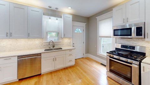 Newer Stainless Steel Appliances
