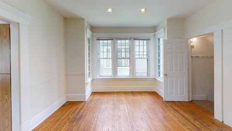 Spacious dining room!