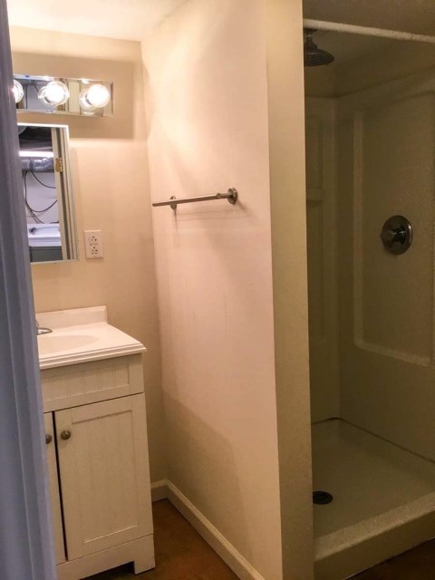 Full Bathroom in basement too!