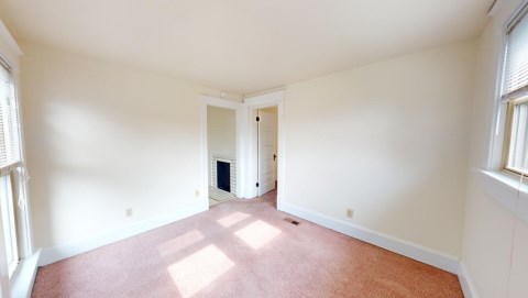 Each person has their own bedroom / bathroom / kitchen!