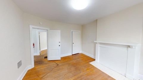 6 spacious bedrooms throughout this house!