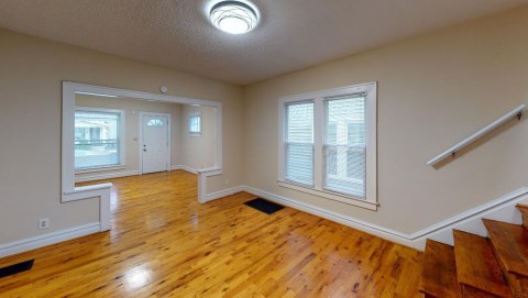Look how beautiful the floors are!
