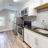 Look at this new amazing kitchen just updated!