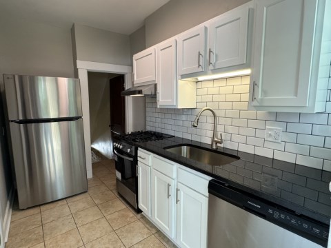 Renovated kitchen w/ stainless appliances
