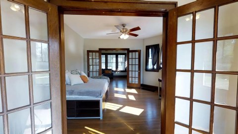 Open floorplan with natural lighting throughout the home!