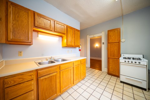 Kitchen 3