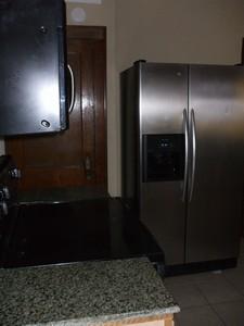 119 East Tompkins - kitchen