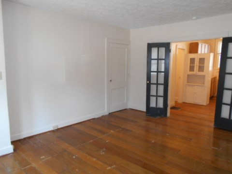 Bedroom/Living Room