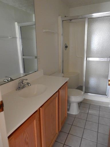 full bathroom #1