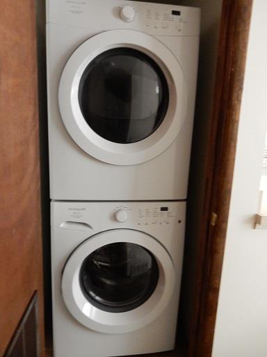 washer and dryer