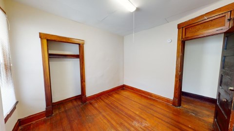 Another Bedroom, 1 of 7!