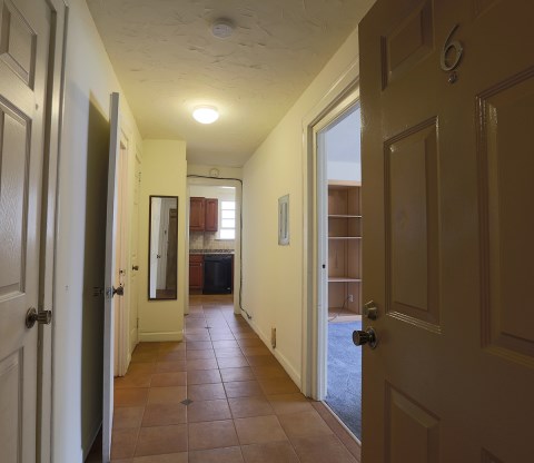47 Fram Hallway