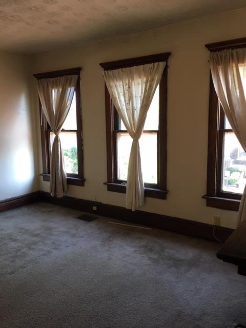 103 B