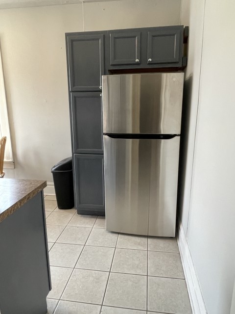 Kitchen Full Sized Stainless Steel Refrigerator