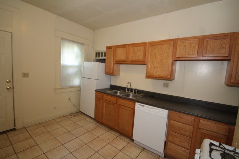 Updated kitchen with all appliances