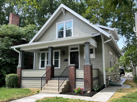 118 W Oakland