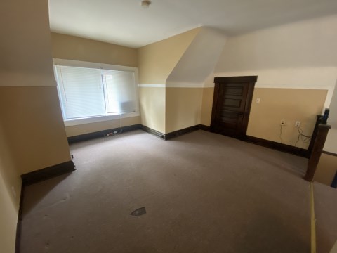 Living Room/Bedroom