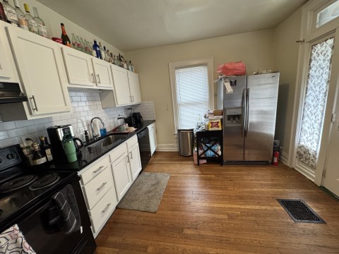 Newly Renovated Kitchen