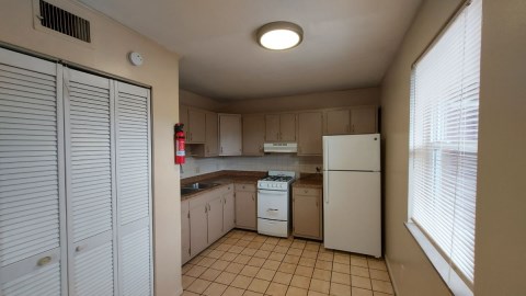 220 E. Lane Ave -3F