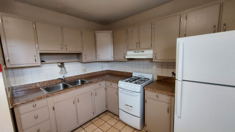 220 E. Lane Ave -3F